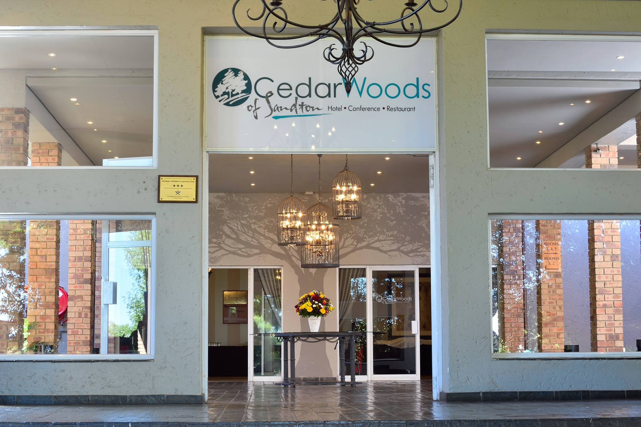 Cedar Woods Entrance